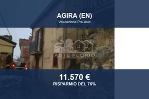 Immobile in asta di 104 m² con box auto a Agira