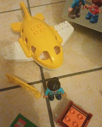 SET LEGO DUPLO 10871 AEREOPORTO BOXATO
