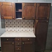 Mobiletto con Pensili Vintage
