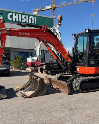 midi escavatore Kubota U55-4 anno 2019