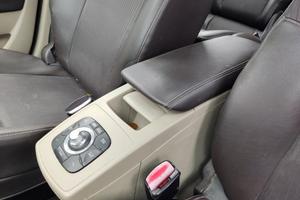 Poggia braccio RENAULT SCENIC del 2009