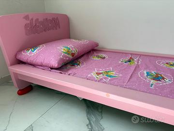 Lettino Ikea Mammut rosa