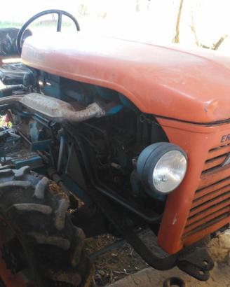 Trattore Meroni Eron d350