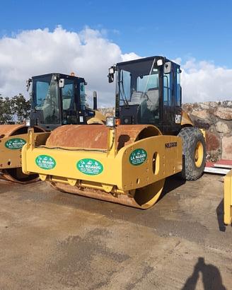Rullo compattatore Caterpillar CS 573E