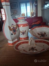 oggetti di porcellana pregiata