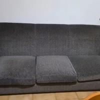 Divano 3 posti in tessuto grigio prezzo trattabile