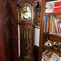 Orologio pendolo a colonna in ottone