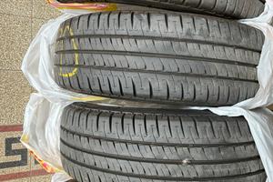 N.4 pneumatici Michelin 215/60 R17 furgone/pulmino