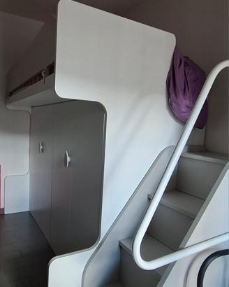 letto a castello con cabina armadio