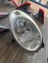 Fanale Faro Anteriore destro Nissan Micra K12