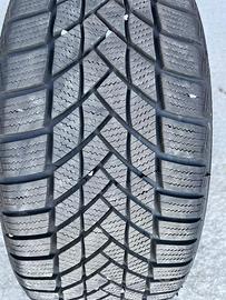 Gomme invernali 205/45 R17