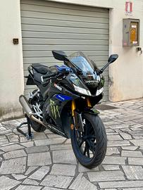 Yamaha YZF R125 Monster Energy MotoGP Edition