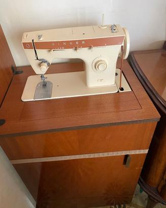 MACCHINA DA CUCIRE SINGER MOD. 368