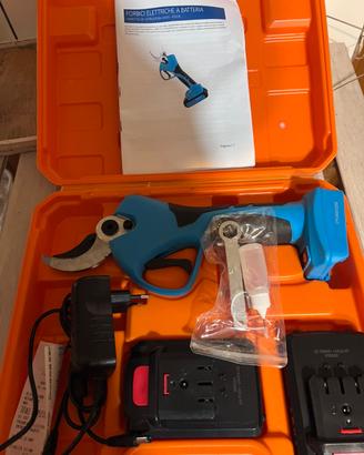 Forbice elettrica da potatura