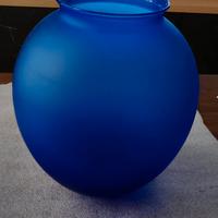 vaso  blu scuro da arredo