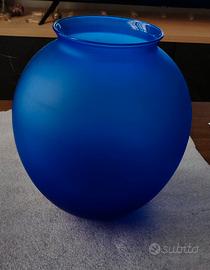 vaso  blu scuro da arredo