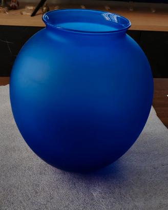 vaso  blu scuro da arredo