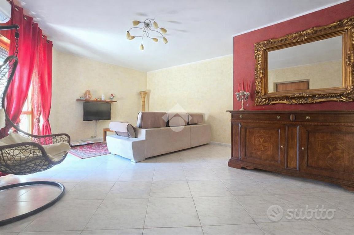 3 LOCALI A MONTALTO UFFUGO - Vista 6