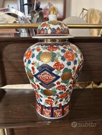 Vaso in porcellana giapponese Gold Imari