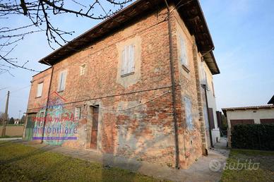 Villa di 145 m² con 5 locali a Cento