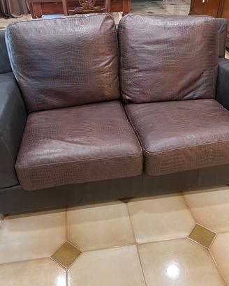Divano in pelle