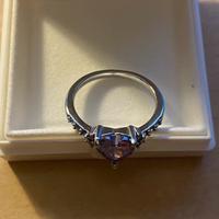 Anello con cuore viola per donna