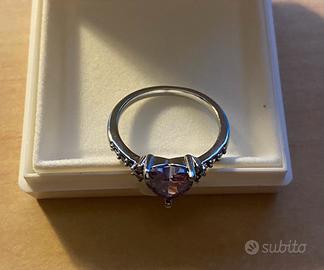 Anello con cuore viola per donna