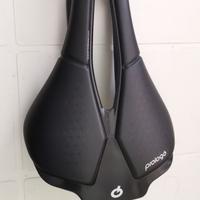 Sella Prologo Scratch M5 Carbonio - Pari al nuovo