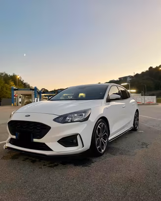 Ford focus 1.5 st line