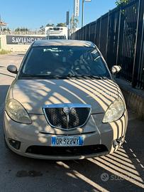 Lancia Y