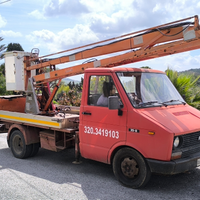 Iveco Daily 35.8 con piattaforma aerea