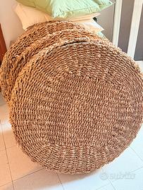 Pouf in raffia