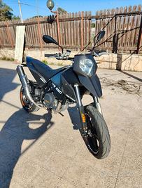 KTM 690