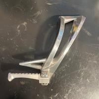 Pedana Dx passeggero triumph speed triple 1050