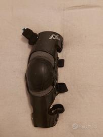 ginocchiere tutori pod mx