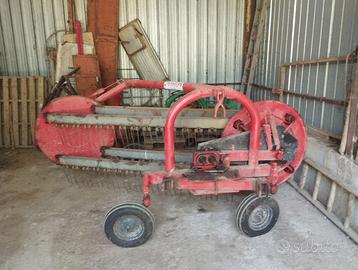 ranghinatore per trattore