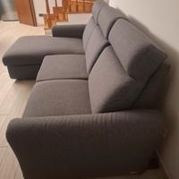Divano 4 posti 
