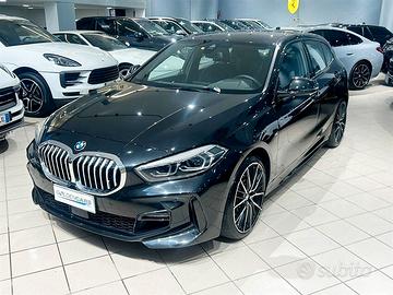 Bmw 118 118d 5p. Msport