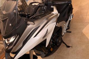 Honda NC750X DCT (2021) - Soli 2.412 km - PARI AL