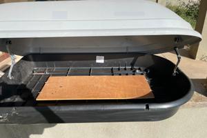 Box tetto auto portatutto