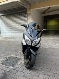 Tmax 500 2010