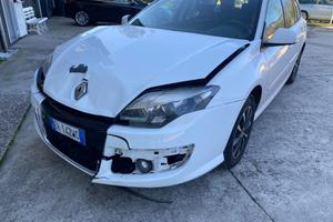 Renault Laguna 2.0 dCi 150CV SporTour Nav