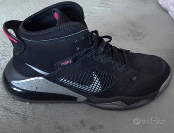 Scarpe Nike Air Jordan Mars 270