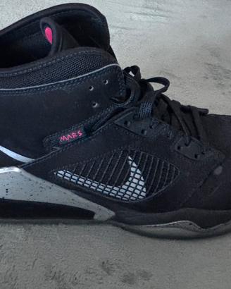 Scarpe Nike Air Jordan Mars 270