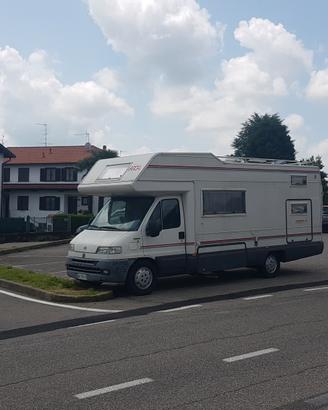 Arca 407 7 posti ducato 2.8i.d.t.d.