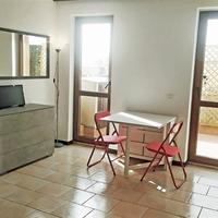 Ampio monolocale con terrazza- via Civitavecchia