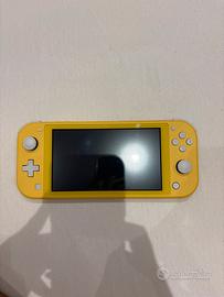 Nintendo Switch Lite Gialla