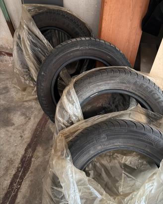 Pneumatici Good Year 175/65/15