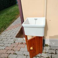 Lavandino da esterno