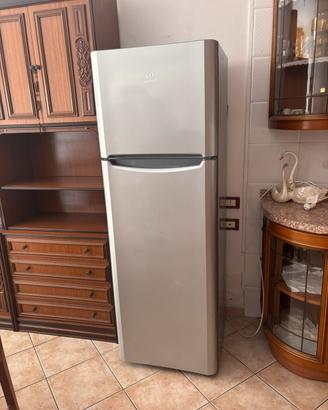 Frigo indesit